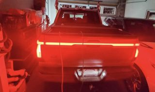 Електрически Ford захрани къща за два дни след снежна буря