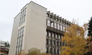 НАП получи цяла сграда в центъра на София