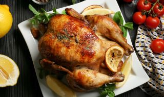 Рецепта на деня: Печено пиле върху сол