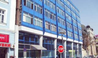 Дете на еднополово семейство ще получи български акт за раждане