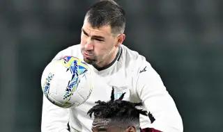 Френски тим посяга към капитана на Лацио: Дзакани може да напусне през лятото