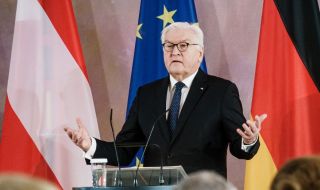 Обвиниха президента на Германия в поддържане на тесни връзки с Русия