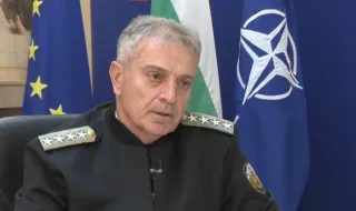 Адм. Ефтимов: Екипажът на потъналия кораб е имал само три минути за реакция. Атаката е била комбинирана