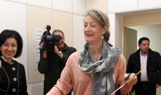 Институциите трябва да вършат по-добре работата си