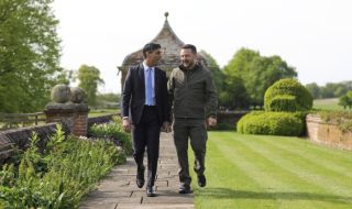 Великобритания и Полша ще обучават украински военни пилоти 