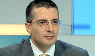 ПГ "БДЦ-НС" и Народен съюз ще обсъдят дали остават в управлението