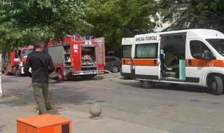 Мъж е загинал при пожар в жилищен блок в София