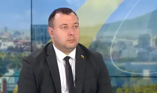 Петър Петров: Вътрешният министър е смятал, че му подслушват офиса, затова е искал неформална среща