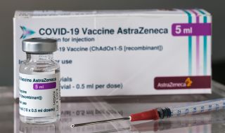 Тревожно: 41 нови случая на кръвни съсиреци след ваксинация с „АстраЗенека”