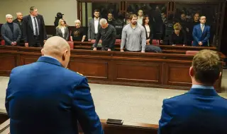 8 души бяха осъдени на доживотен затвор в Русия заради атака по Кримския мост