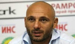 Стъки: Драги Слави, хвърляш неистини с лекота