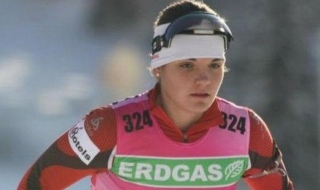 Димитрова втора на световното по биатлон за девойки