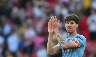 Джон Стоунс напуска Манчестър Сити след десетилетие на триумфи