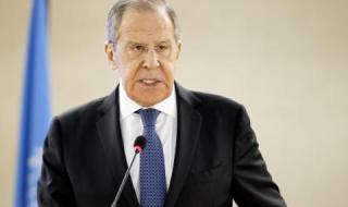 Лавров идва през април