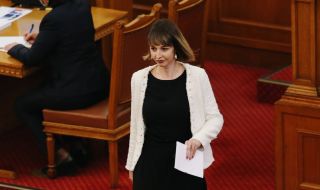 Деница Симеонова: Вярвам, че трябва да има кабинет, но не на всяка цена