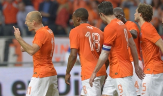 Холандия отново отупа Испания