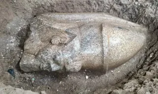 Край дом в Египет откриха 1,6-метрова глава на Рамзес II