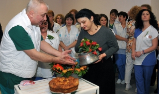 25 ин витро бебета проплакаха в Бургас