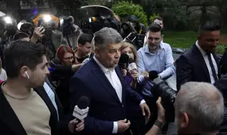 Временният президент на Румъния прие оставката на премиера, утре ще бъде назначен служебен