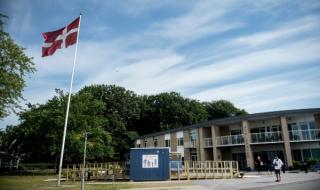 Дания отваря басейни и спортни зали