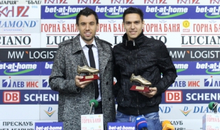 Футболисти на Литекс с призове за Играчи на два поредни кръга