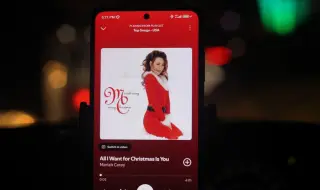 Марая Кери отново се върна на върха на класацията на „Билборд" с All I Want for Christmas Is You