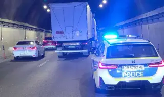 Експертиза не откри повреда в камиона, блокирал тунел „Витиня“