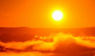 Високите температури остават