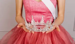 Обявиха "Мисис Свят 2025", красавицата е от Тайланд и е водеща