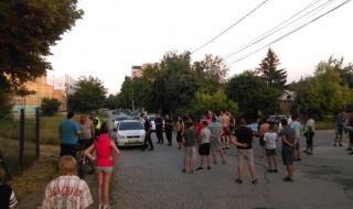Меле между роми и българи, седем ранени