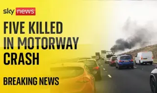 Five killed in UK motorway crash VIDEO 