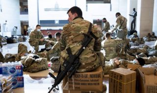 В Южна Дакота пратиха армията на границата с Мексико