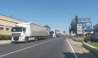 Ограничават движението на камиони в 6 области на България