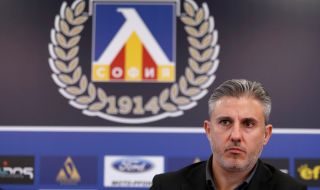 Павел Колев се премести в УЕФА