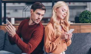 В Запорожка област проверяват смартфоните на жителите