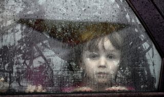 Киев обвини Москва, че организира масови нелегални осиновявания на украински деца