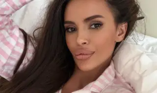 Мрежата се нахвърли върху Мария  - оперирала носа на дъщеря си преди абитуриентския бал