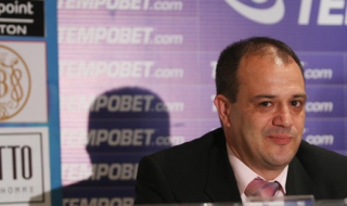 От Литекс: Сираков съветва съдиите на висок тон