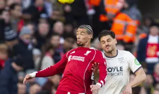 Голов спектакъл на "Анфийлд": Ливърпул разгроми Уест Хем 