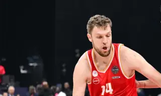 Александър Везенков получи поредно признание за класата си