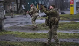 Високо напрежение между Полша и Украйна: Киев преименува военна част в чест на националисти, участвали в масови убийства на поляци