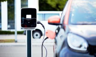 Нова батерия удължава пробега на електромобилите до 2000 км