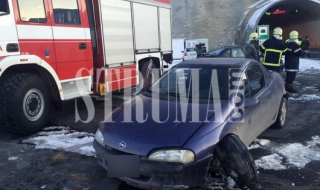 Верижна катастрофа в тунела на АМ Струма