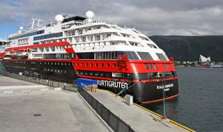 Огнище на коронавирус на норвежки круизен кораб