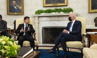 Джо Байдън: Ще обсъдя с президента Зеленски исканията за допълнителна военна помощ