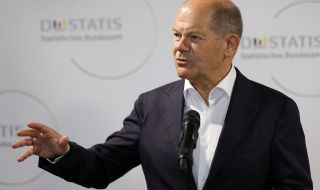 Олаф Шолц вижда прекратяването на войната в Украйна при ползването на дипломатически усилия 