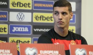 Връчват капитанската лента в националния на Кирил Десподов