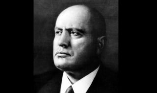Мусолини правел животински секс с 4 дами на ден