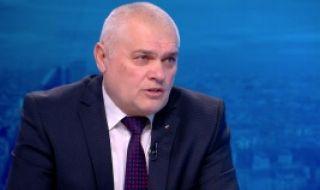 Валентин Радев: Няма преки доказателства за термобарична бомба в Украйна
