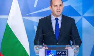 Радев повежда делегация за среща на НАТО в Брюксел